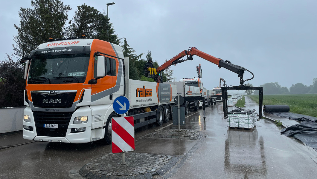 Raiss Baustoffe - Unternehmen - Aktuelles | Hochwasserhilfe in Nordendorf